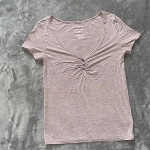 American Eagle T-shirt